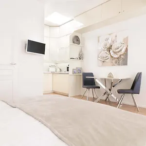 Cozy&quiet With A/c In Centre Apartment Prag